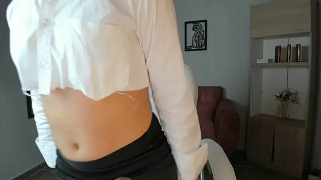 Alice23jones online show from 03-11-25, 12:50