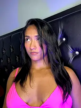 mailyreid online show from 11-26-25, 03:39