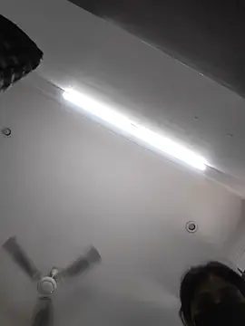 Snapshot of Sonam-378 chatting on 10-08-25, 08:05 Sonam-378 online show from 10-08-25, 08:05