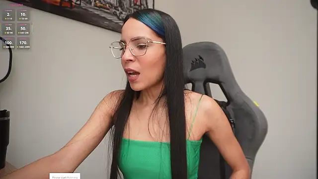 Snapshot of little-eli chatting on 02-08-26, 07:11 little-eli online show from 02-08-26, 07:11