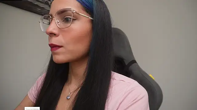 Snapshot of little-eli chatting on 01-18-26, 07:17 little-eli online show from 01-18-26, 07:17