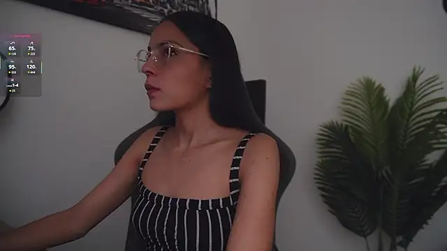 Snapshot of little-eli chatting on 02-28-26, 07:02 little-eli online show from 02-28-26, 07:02