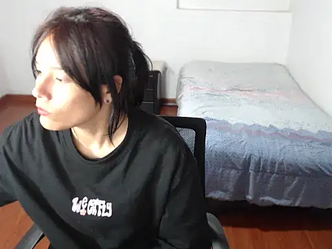 home vlak online show from 11-10-25, 11:54