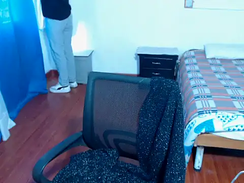 home vlak online show from 12-16-25, 06:12