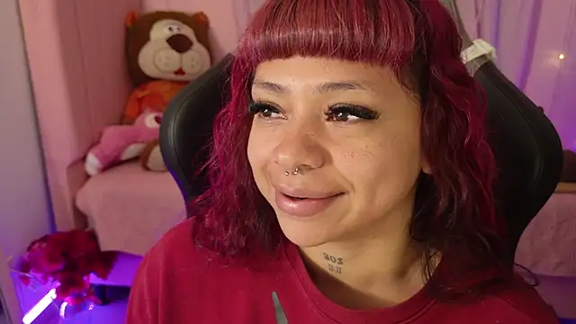 Snapshot of zoesullivan chatting on 06-27-26, 09:59 zoesullivan online show from 06-27-26, 09:59