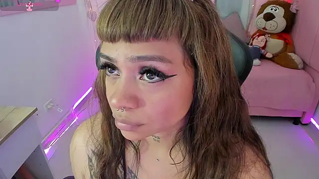 zoesullivan online show from 09-10-25, 02:49