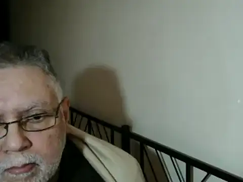 100Tauros online show from 11-14-25, 02:32