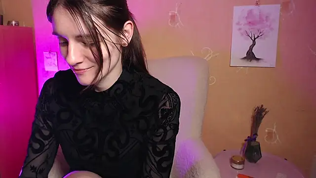 Snapshot of Wonder_woman24 chatting on 03-20-25, 11:12 Wonder woman24 online show from 03-20-25, 11:12
