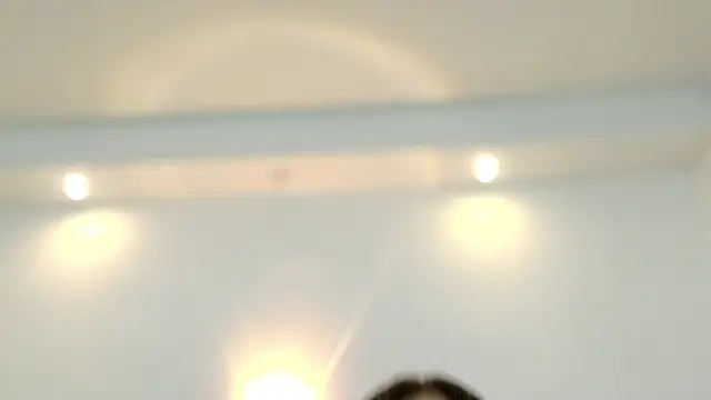 Juliabadlee online show from 11-12-25, 08:34