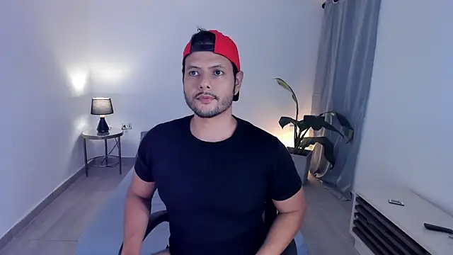 Nate Ocean online show from 12-18-25, 01:11