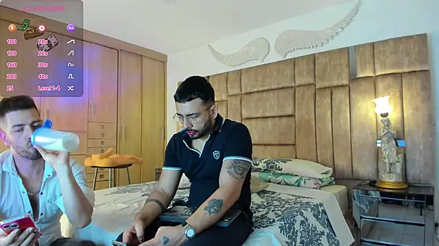 Snapshot of petterwilly1 chatting on 02-08-25, 06:01 petterwilly1 online show from 02-08-25, 06:01