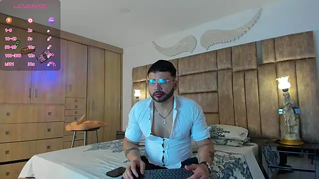 Snapshot of petterwilly1 chatting on 03-19-25, 01:51 petterwilly1 online show from 03-19-25, 01:51