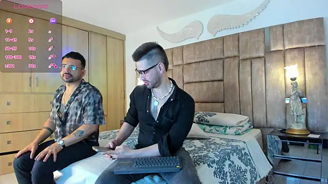 Snapshot of petterwilly1 chatting on 01-24-25, 01:14 petterwilly1 online show from 01-24-25, 01:14