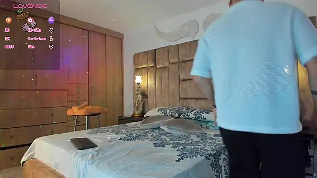 Snapshot of petterwilly1 chatting on 01-23-25, 01:35 petterwilly1 online show from 01-23-25, 01:35