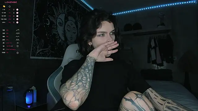 uwuxxxeva online show from 03-03-26, 07:10