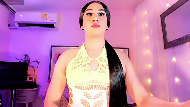 ShantalGirs online show from 10-05-25, 07:26