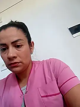 XGabrielaXX online show from 03-18-25, 11:11