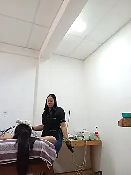 XGabrielaXX online show from 11-17-25, 01:37