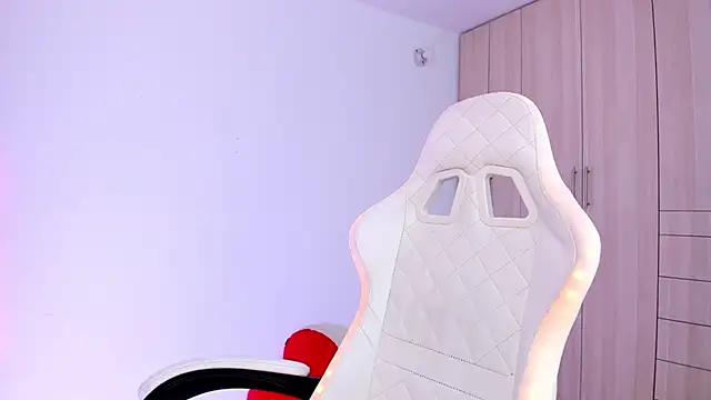 liaqueen610 online show from 03-16-25, 11:59