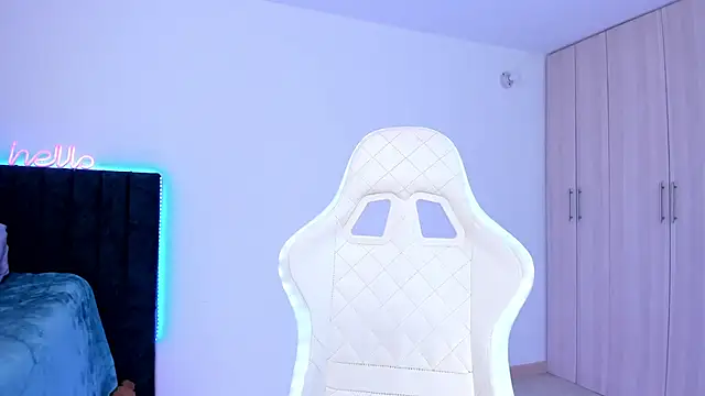 liaqueen610 online show from 03-07-25, 03:51