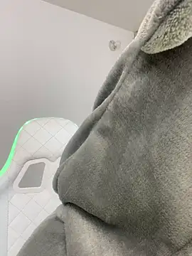 liaqueen610 online show from 03-22-25, 09:10