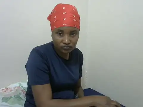 Snapshot of StacyGee24 chatting on 09-26-25, 02:35 StacyGee24 online show from 09-26-25, 02:35
