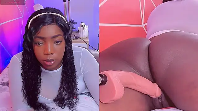 zoeethompson cm online show from 10-17-25, 11:12