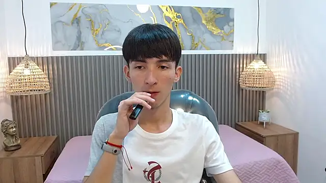 Snapshot of Jake_evans chatting on 11-14-25, 12:42 Jake evans online show from 11-14-25, 12:42