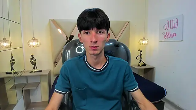 Snapshot of Jake_evans chatting on 09-23-25, 03:35 Jake evans online show from 09-23-25, 03:35