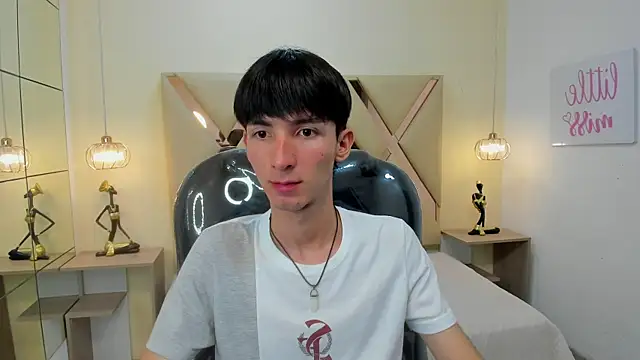 Snapshot of Jake_evans chatting on 11-21-25, 12:48 Jake evans online show from 11-21-25, 12:48