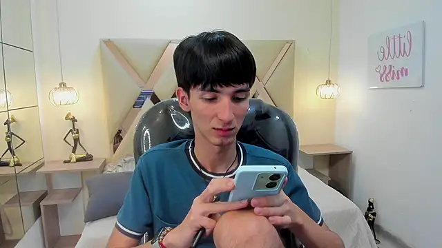 Snapshot of Jake_evans chatting on 11-24-25, 05:24 Jake evans online show from 11-24-25, 05:24