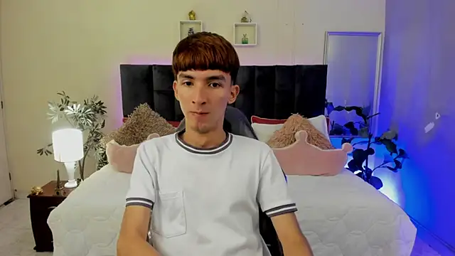Jake evans online show from 05-05-26, 01:36