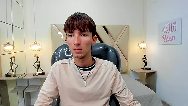 Snapshot of Jake_evans chatting on 02-06-26, 01:18 Jake evans online show from 02-06-26, 01:18