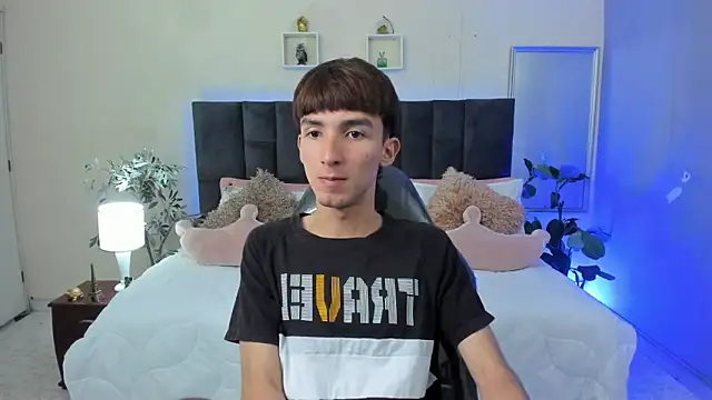 Jake evans online show from 05-19-26, 01:51