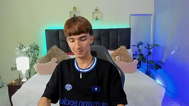 Jake evans online show from 05-04-26, 01:47