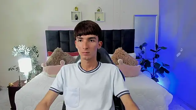 Jake evans online show from 05-11-26, 04:04