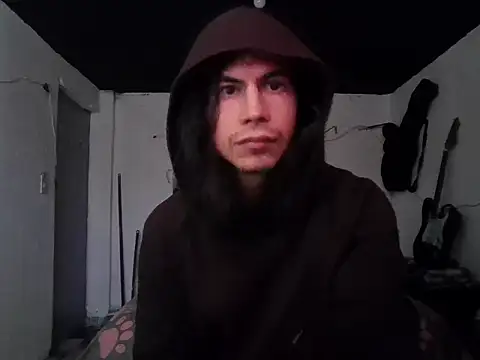 Snapshot of lmlfff chatting on 12-21-25, 02:30 lmlfff online show from 12-21-25, 02:30