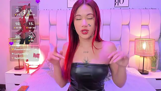 SkinnyFoxy online show from 03-10-26, 08:46