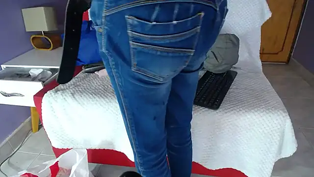 sophia ny online show from 02-23-26, 01:44