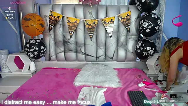 sophia ny online show from 10-12-25, 01:12