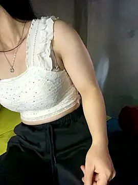 T tina92 online show from 01-11-26, 01:12