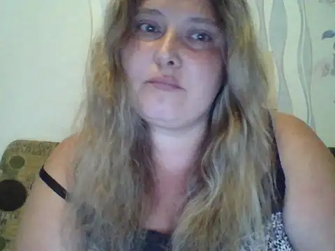 Snapshot of ParisMimi chatting on 07-09-26, 10:09 ParisMimi online show from 07-09-26, 10:09