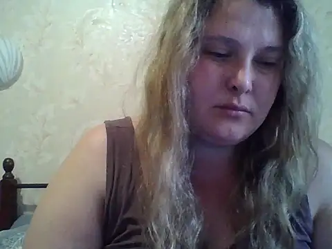 ParisMimi online show from 05-27-26, 08:11