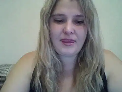 ParisMimi online show from 11-26-25, 07:52