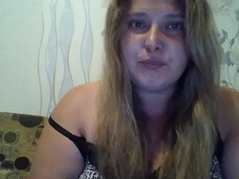 Snapshot of ParisMimi chatting on 07-26-26, 08:16 ParisMimi online show from 07-26-26, 08:16