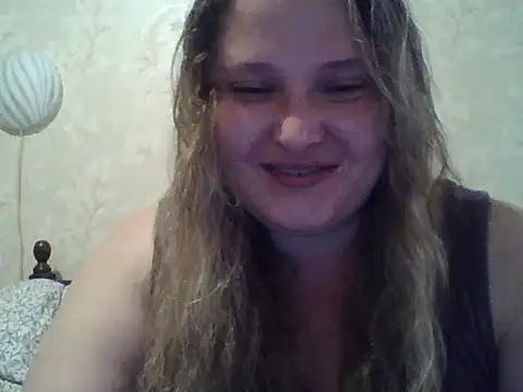 ParisMimi online show from 05-18-26, 07:46