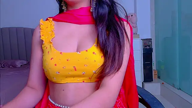 Snapshot of Aashika-Kaur chatting on 12-02-25, 04:58 Aashika-Kaur online show from 12-02-25, 04:58