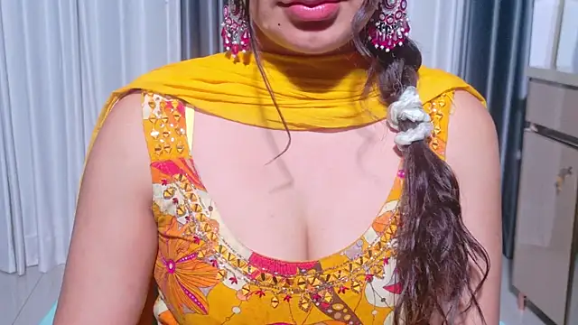 Aashika-Kaur online show from 06-02-26, 04:56