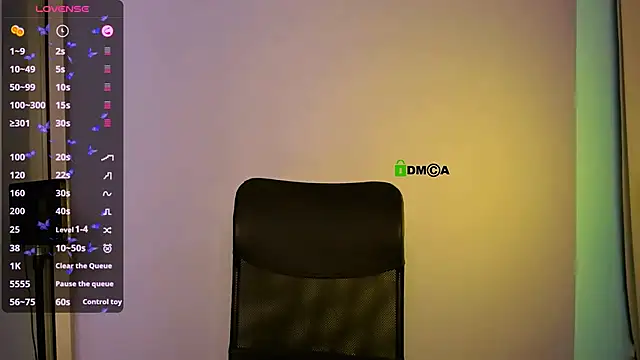 liana kisses online show from 11-13-25, 09:08