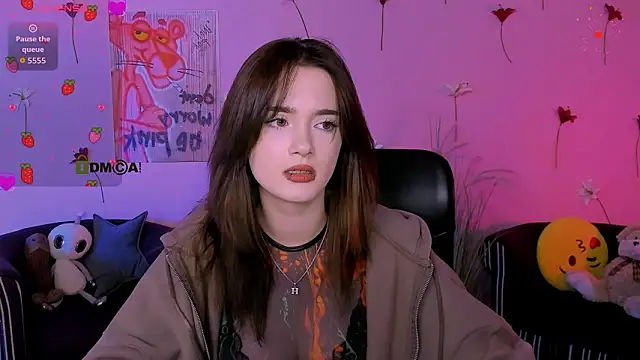 liana kisses online show from 03-25-26, 08:30